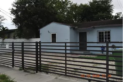 1750 NW 55th Ter, Miami, FL 33142 - Photo 13