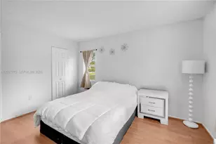 9181 NW 1st Ct, Pembroke Pines, FL 33024 - Photo 19