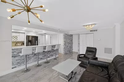 2655 Collins Ave #1407, Miami Beach, FL 33140 - Photo 13