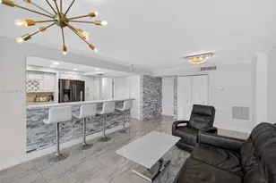 2655 Collins Ave, Miami Beach, FL 33140 - Photo 13