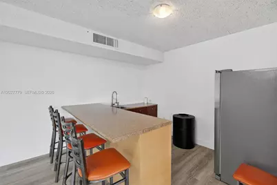 2655 Collins Ave #1407, Miami Beach, FL 33140 - Photo 39