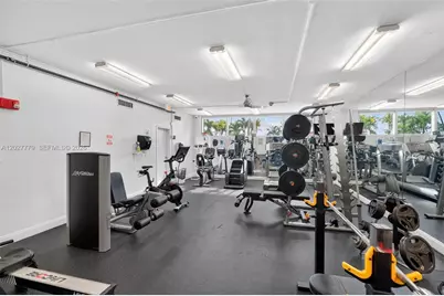 2655 Collins Ave #1407, Miami Beach, FL 33140 - Photo 45