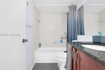 770 Claughton Island Dr #1113, Miami, FL 33131 - Photo 25