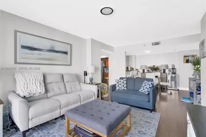 770 Claughton Island Dr #1113, Miami, FL 33131 - Photo 5