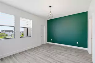 10473 NW 82nd St, Doral, FL 33178 - Photo 17