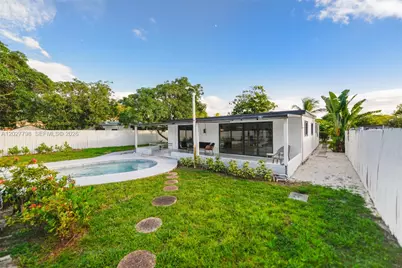 415 NW 133rd St #415, North Miami, FL 33168 - Photo 3