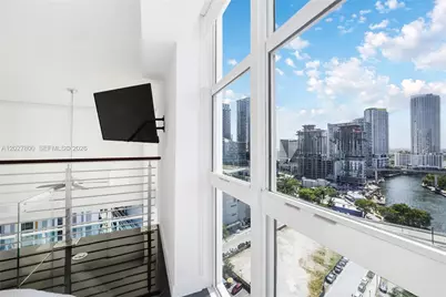 41 SE 5th St #1116, Miami, FL 33131 - Photo 39