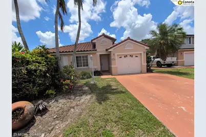 8462 SW 158th Ct, Miami, FL 33193 - Photo 3