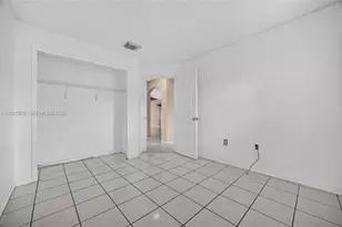 8462 SW 158th Ct, Miami, FL 33193 - Photo 9