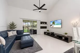 15723 Woodgate Pl, Sunrise, FL 33326 - Photo 17