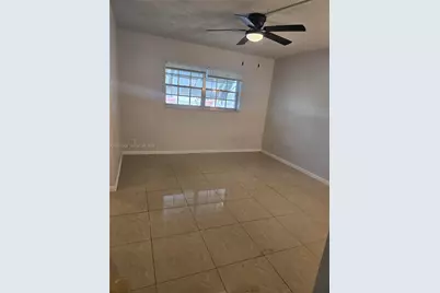 490 SE 19th Ave #107, Pompano Beach, FL 33060 - Photo 5