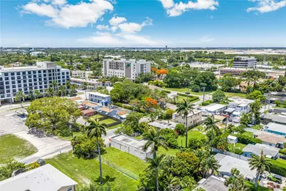 126 NE 1st Ave, Dania Beach, FL 33004 - Photo 19