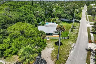 1023 SE 7th St, Stuart, FL 34996 - Photo 73