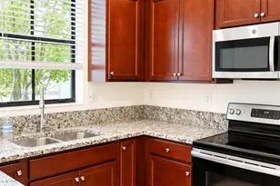 3342 W 104th Terrace, Hialeah, FL 33018 - Photo 5