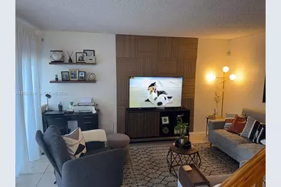 3473 SW 52nd Ave, Pembroke Pines, FL 33023 - Photo 5