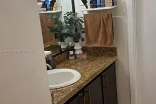 3473 SW 52nd Ave, Pembroke Pines, FL 33023 - Photo 17
