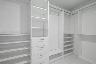 1080 Brickell Ave #507, Miami, FL 33131 - Photo 7