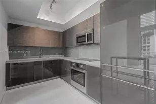 1080 Brickell Ave, Miami, FL 33131 - Photo 17