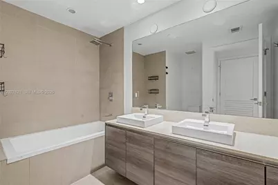 1080 Brickell Ave #507, Miami, FL 33131 - Photo 21