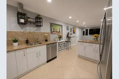 7513 Grant Ct #A, Hollywood, FL 33024 - Photo 5