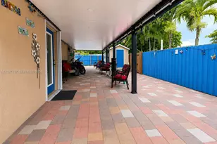 7513 Grant Ct, Hollywood, FL 33024 - Photo 11