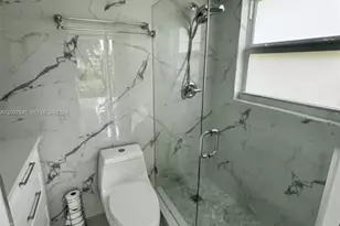 8 Islewood A, Deerfield Beach, FL 33442 - Photo 13