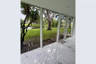 8 Islewood A #8, Deerfield Beach, FL 33442 - Photo 9