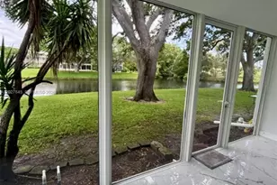 8 Islewood A, Deerfield Beach, FL 33442 - Photo 9