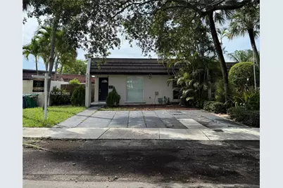 7420 Big Cypress Dr, Miami Lakes, FL 33014 - Photo 1