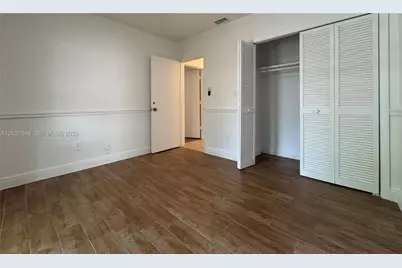 7420 Big Cypress Dr, Miami Lakes, FL 33014 - Photo 15