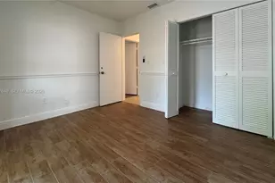 7420 Big Cypress Dr, Miami Lakes, FL 33014 - Photo 15