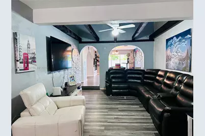 6631 NW 84th St, Tamarac, FL 33321 - Photo 3