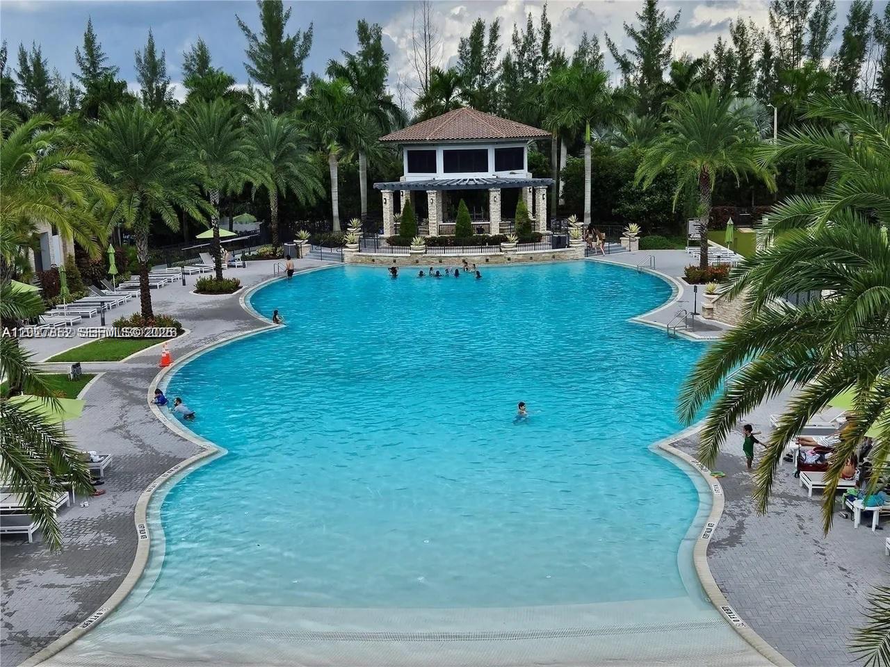 8005 NW 104th Ave #3 - 8005 NW 104th Ave #3, Doral, FL 33178 Luxury Property | Jose Angel Pina