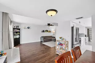 566 N University Dr, Plantation, FL 33324 - Photo 15