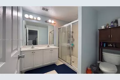 1962 SW 60th Ave, North Lauderdale, FL 33068 - Photo 19