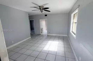 544 NW 10th St, Florida City, FL 33034 - Photo 7