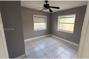 544 NW 10th St, Florida City, FL 33034 - Photo 9