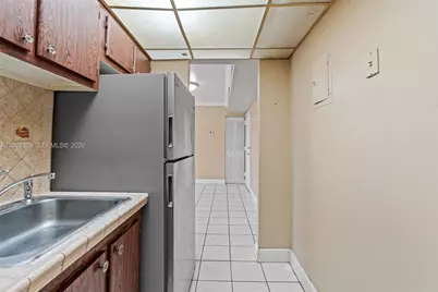 4713 NW 7th St #404-1, Miami, FL 33126 - Photo 11