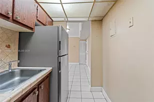 4713 NW 7th St, Miami, FL 33126 - Photo 11