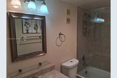 1200 St Charles Pl #L19, Pembroke Pines, FL 33026 - Photo 11