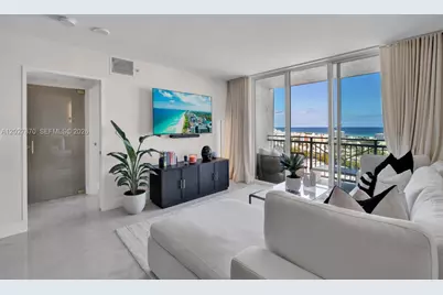 90 Alton Rd #2207, Miami Beach, FL 33139 - Photo 9