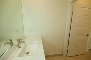 4700 NW 84th Ave, Doral, FL 33166 - Photo 17