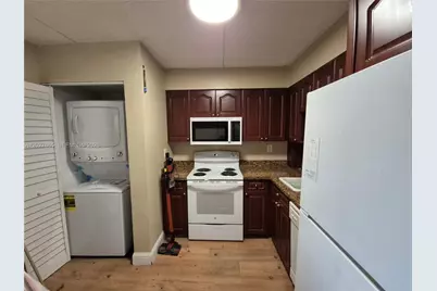 6045 NW 186th St #308, Hialeah, FL 33015 - Photo 13
