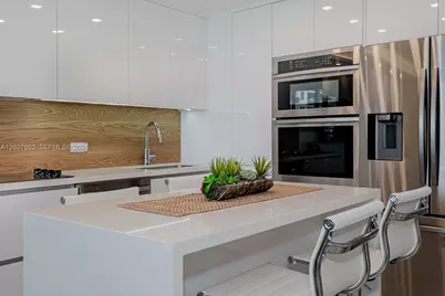 2301 Collins Ave #739, Miami Beach, FL 33139 - Photo 25