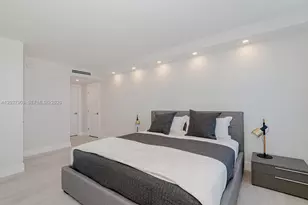 2301 Collins Ave, Miami Beach, FL 33139 - Photo 27