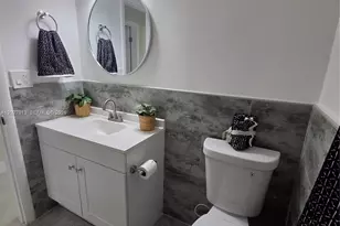 17330 NW 46th Ave, Miami Gardens, FL 33055 - Photo 9