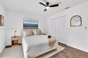 8101 W Lake Dr, Lake Clarke Shores, FL 33406 - Photo 25