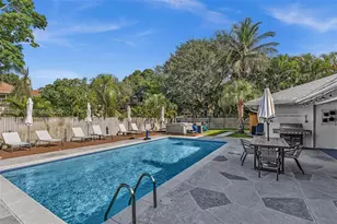 8101 W Lake Dr, Lake Clarke Shores, FL 33406 - Photo 33