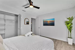 8101 W Lake Dr, Lake Clarke Shores, FL 33406 - Photo 27