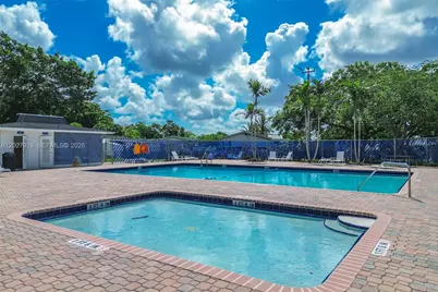 19800 SW 180 Avenue #524, Miami, FL 33187 - Photo 43